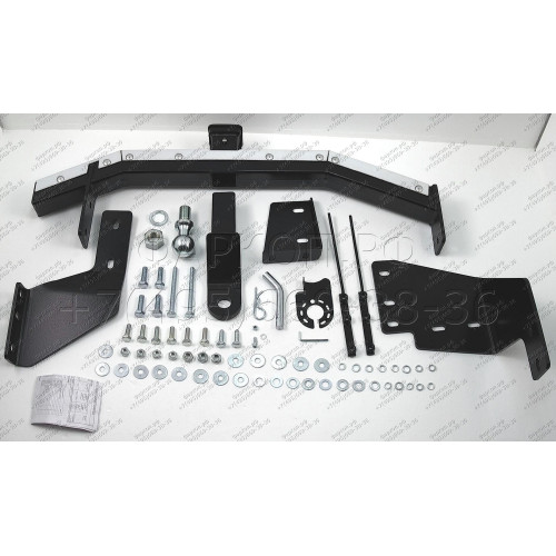 FA 0995-E(N) Бизон Фаркоп с хромированной накладкой на Mitsubishi Outlander 2012-2022 без подрезки бампера. Тип шара: E (легкосъемный шар под квадрат). Нагрузки: 3200/120 кг. Не комплектуется электрикой