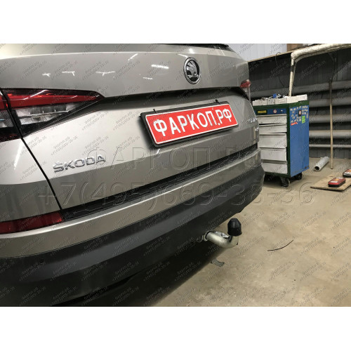 V069C GALIA Полностью оцинкованный фаркоп на Volkswagen Tiguan 2007-2016, Tiguan 2 2016-2024, Audi Q3 2011-2019, 2019-2025, SEAT Tarraco 2018-2024. Тип шара: C (горизонтальный съемный). Невидимый вырез бампера. Нагрузки: 2500/140 кг, масса фаркопа 16,2 кг