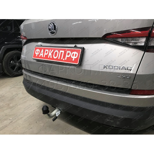 V069C GALIA Полностью оцинкованный фаркоп на Volkswagen Tiguan 2007-2016, Tiguan 2 2016-2024, Audi Q3 2011-2019, 2019-2025, SEAT Tarraco 2018-2024. Тип шара: C (горизонтальный съемный). Невидимый вырез бампера. Нагрузки: 2500/140 кг, масса фаркопа 16,2 кг