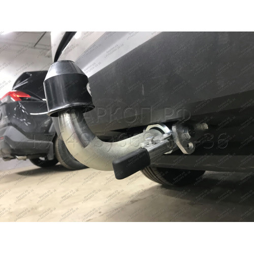 V069C GALIA Полностью оцинкованный фаркоп на Volkswagen Tiguan 2007-2016, Tiguan 2 2016-2024, Audi Q3 2011-2019, 2019-2025, SEAT Tarraco 2018-2024. Тип шара: C (горизонтальный съемный). Невидимый вырез бампера. Нагрузки: 2500/140 кг, масса фаркопа 16,2 кг