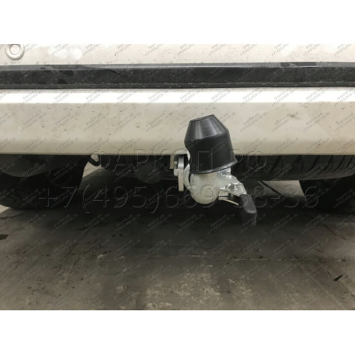 T070C GALIA Полностью оцинкованный фаркоп на Toyota Land Cruiser 200 2008-2021, Lexus LX 2008-2021. Тип шара: C (горизонтальный съемный). Невидимый вырез бампера. Нагрузки: 3500/140 кг, масса фаркопа 8,97 кг