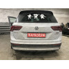 V069C GALIA Полностью оцинкованный фаркоп на Volkswagen Tiguan 2007-2016, Tiguan 2 2016-2024, Audi Q3 2011-2019, 2019-2025, SEAT Tarraco 2018-2024. Тип шара: C (горизонтальный съемный). Невидимый вырез бампера. Нагрузки: 2500/140 кг, масса фаркопа 16,2 кг