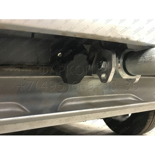 V069C GALIA Полностью оцинкованный фаркоп на Volkswagen Tiguan 2007-2016, Tiguan 2 2016-2024, Audi Q3 2011-2019, 2019-2025, SEAT Tarraco 2018-2024. Тип шара: C (горизонтальный съемный). Невидимый вырез бампера. Нагрузки: 2500/140 кг, масса фаркопа 16,2 кг