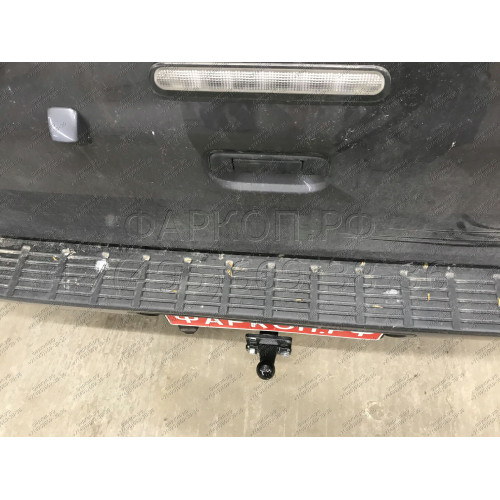 T114-F Лидер-плюс ТСУ для Toyota Hilux (4WD) (N2) 2008-2015 без выреза бампера. Нагрузки: 2000/100 кг, масса фаркопа 9,24 кг (без электрики в комплекте)