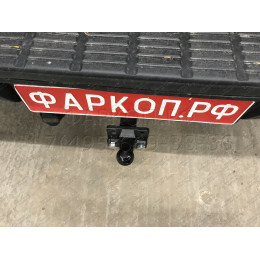 T114-F Лидер-плюс ТСУ для Toyota Hilux (4WD) (N2) 2008-2015 без выреза бампера. Нагрузки: 2000/100 кг, масса фаркопа 9,24 кг (без электрики в комплекте)