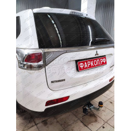91312-A MOTODOR Фаркоп с оцинкованным шаром на Mitsubishi Outlander 2012-2019, 2019-2022. Вырез бампера по необходимости. Тип шара: A. Нагрузки: 1700/75 кг, масса фаркопа 23