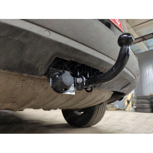 V124-A Лидер-плюс ТСУ для Volkswagen Touareg 2002-2010 (требуется вырез в бампере), Volkswagen Touareg 2010-2018, Audi Q7 2007-2015 (без выреза бампера). Нагрузки: 1500/75 кг, масса фаркопа 14,52 кг (без электрики в комплекте)