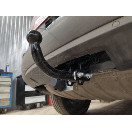 V124-A Лидер-плюс ТСУ для Volkswagen Touareg 2002-2010 (требуется вырез в бампере), Volkswagen Touareg 2010-2018, Audi Q7 2007-2015 (без выреза бампера). Нагрузки: 1500/75 кг, масса фа