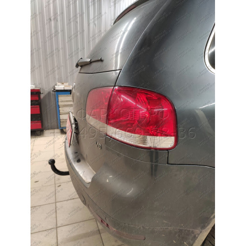 V124-A Лидер-плюс ТСУ для Volkswagen Touareg 2002-2010 (требуется вырез в бампере), Volkswagen Touareg 2010-2018, Audi Q7 2007-2015 (без выреза бампера). Нагрузки: 1500/75 кг, масса фаркопа 14,52 кг (без электрики в комплекте)