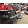 V124-A Лидер-плюс ТСУ для Volkswagen Touareg 2002-2010 (требуется вырез в бампере), Volkswagen Touareg 2010-2018, Audi Q7 2007-2015 (без выреза бампера). Нагрузки: 1500/75 кг, масса фаркопа 14,52 кг (без электрики в комплекте)