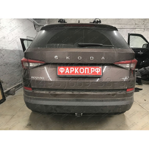 V069C GALIA Полностью оцинкованный фаркоп на Volkswagen Tiguan 2007-2016, Tiguan 2 2016-2024, Audi Q3 2011-2019, 2019-2025, SEAT Tarraco 2018-2024. Тип шара: C (горизонтальный съемный). Невидимый вырез бампера. Нагрузки: 2500/140 кг, масса фаркопа 16,2 кг