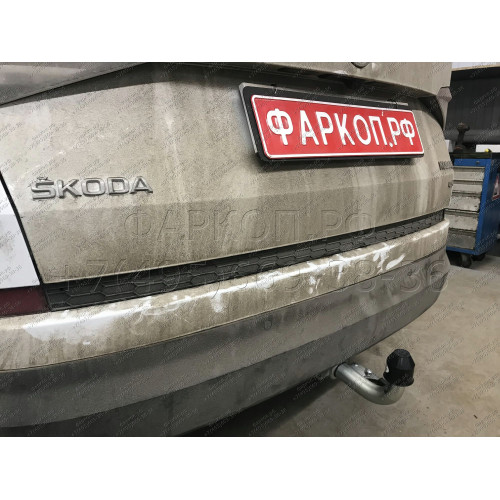 S120C GALIA Полностью оцинкованный фаркоп на Skoda Kodiaq 2WD, 4WD 2017-2023, 2023-. Тип шара: C (горизонтальный съемный). Невидимый вырез бампера. Нагрузки: 2600/140 кг, масса фаркопа 17,07 кг