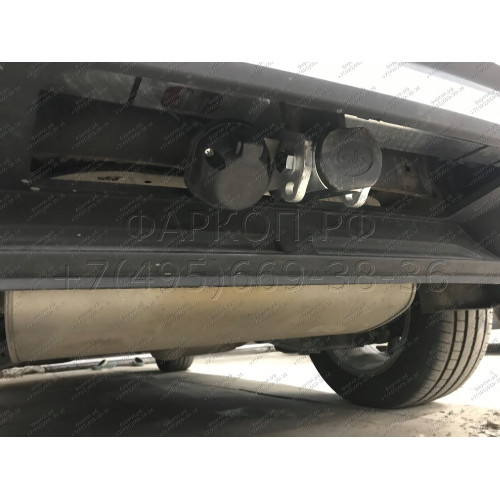 V069C GALIA Полностью оцинкованный фаркоп на Volkswagen Tiguan 2007-2016, Tiguan 2 2016-2024, Audi Q3 2011-2019, 2019-2025, SEAT Tarraco 2018-2024. Тип шара: C (горизонтальный съемный). Невидимый вырез бампера. Нагрузки: 2500/140 кг, масса фаркопа 16,2 кг