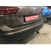 V069C GALIA Полностью оцинкованный фаркоп на Volkswagen Tiguan 2007-2016, Tiguan 2 2016-2024, Audi Q3 2011-2019, 2019-2025, SEAT Tarraco 2018-2024. Тип шара: C (горизонтальный съемный). Невидимый вырез бампера. Нагрузки: 2500/140 кг, масса фаркопа 16,2 кг