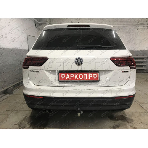V069C GALIA Полностью оцинкованный фаркоп на Volkswagen Tiguan 2007-2016, Tiguan 2 2016-2024, Audi Q3 2011-2019, 2019-2025, SEAT Tarraco 2018-2024. Тип шара: C (горизонтальный съемный). Невидимый вырез бампера. Нагрузки: 2500/140 кг, масса фаркопа 16,2 кг