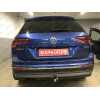 V069C GALIA Полностью оцинкованный фаркоп на Volkswagen Tiguan 2007-2016, Tiguan 2 2016-2024, Audi Q3 2011-2019, 2019-2025, SEAT Tarraco 2018-2024. Тип шара: C (горизонтальный съемный). Невидимый вырез бампера. Нагрузки: 2500/140 кг, масса фаркопа 16,2 кг