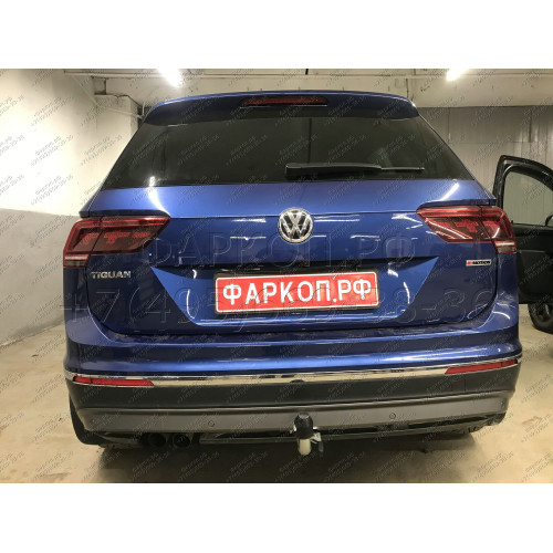 V069C GALIA Полностью оцинкованный фаркоп на Volkswagen Tiguan 2007-2016, Tiguan 2 2016-2024, Audi Q3 2011-2019, 2019-2025, SEAT Tarraco 2018-2024. Тип шара: C (горизонтальный съемный). Невидимый вырез бампера. Нагрузки: 2500/140 кг, масса фаркопа 16,2 кг