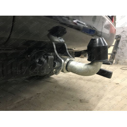 T070C GALIA Полностью оцинкованный фаркоп на Toyota Land Cruiser 200 2008-2021, Lexus LX 2008-2021. Тип шара: C (горизонтальный съемный). Невидимый вырез бампера. Нагрузк
