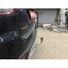 91312-A MOTODOR Фаркоп с оцинкованным шаром на Mitsubishi Outlander 2012-2019, 2019-2022. Вырез бампера по необходимости. Тип шара: A. Нагрузки: 1700/75 кг, масса фаркопа 23