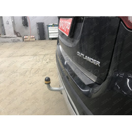 91312-A MOTODOR Фаркоп с оцинкованным шаром на Mitsubishi Outlander 2012-2019, 2019-2022. Вырез бампера по необходимости. Тип шара: A. Нагрузки: 1700/75 кг, масса фаркопа 23