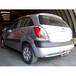 K033C GALIA Полностью оцинкованный фаркоп на Kia Rio II хетчбек 5 дверей 2005-2011. Фаркоп закрывает противотуманную фару. Тип шара: C (горизонтальный съе