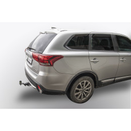 M113-E Лидер-плюс ТСУ для Mitsubishi Outlander 2012-2022. Требуется подрезка бампера. Тип шара: E. Нагрузки: 1500/100 кг, масса фаркопа 25,12 кг (без электрики в компл