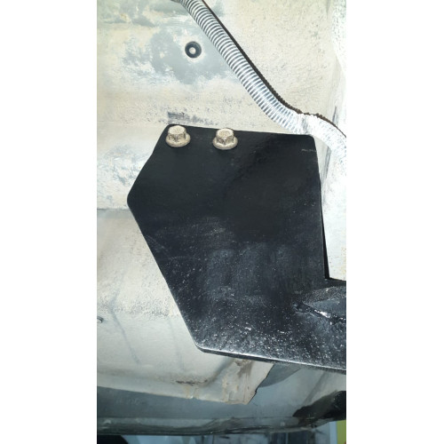 H.N25.A HALTY Фаркоп на Nissan Elgrand E51 2WD/4WD, кроме авто с обвесом 2002-2010 без подрезки бампера. Тип шара: A. Нагрузки: 750/75 кг, масса фаркопа 16,6 кг