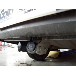 R083A GALIA Полностью оцинкованный фаркоп на Renault Symbol седан 2000-2008, 2008-2012. Тип шара: A. Установка без снятия и выреза бампера. Нагрузки: 1150/75 кг, масса
