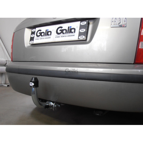 S082A GALIA Полностью оцинкованный фаркоп на Skoda Fabia седан/универсал 2000-2014, с 2008-2014 требуется электрика с блоком согласования. Подрозетник убирается за бампер. Тип шара: A. Невидимый вырез бампера. Нагрузки: 1200/50 кг, масса фаркопа 12,5 кг