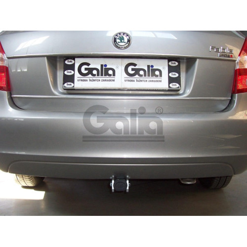 S082A GALIA Полностью оцинкованный фаркоп на Skoda Fabia седан/универсал 2000-2014, с 2008-2014 требуется электрика с блоком согласования. Подрозетник убирается за бампер. Тип шара: A. Невидимый вырез бампера. Нагрузки: 1200/50 кг, масса фаркопа 12,5 кг