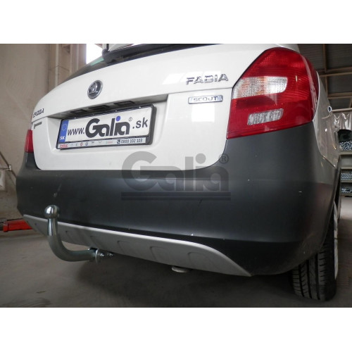 S082A GALIA Полностью оцинкованный фаркоп на Skoda Fabia седан/универсал 2000-2014, с 2008-2014 требуется электрика с блоком согласования. Подрозетник убирается за бампер. Тип шара: A. Невидимый вырез бампера. Нагрузки: 1200/50 кг, масса фаркопа 12,5 кг