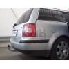 S088A GALIA Полностью оцинкованный фаркоп на Skoda Superb I 2002-2008, Volkswagen Passat B5 седан/универсал 1996-2005. Выхлопная труба с левой стороны. Подрозетник убирается за бампер. Тип шара: A. Невидимый вырез бампера. Нагрузки: 2100/85 кг, масса фарк