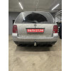 S088A GALIA Полностью оцинкованный фаркоп на Skoda Superb I 2002-2008, Volkswagen Passat B5 седан/универсал 1996-2005. Выхлопная труба с левой стороны. Подрозетник убирается за бампер. Тип шара: A. Невидимый вырез бампера. Нагрузки: 2100/85 кг, масса фарк
