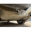 S088A GALIA Полностью оцинкованный фаркоп на Skoda Superb I 2002-2008, Volkswagen Passat B5 седан/универсал 1996-2005. Выхлопная труба с левой стороны. Подрозетник убирается за бампер. Тип шара: A. Невидимый вырез бампера. Нагрузки: 2100/85 кг, масса фарк