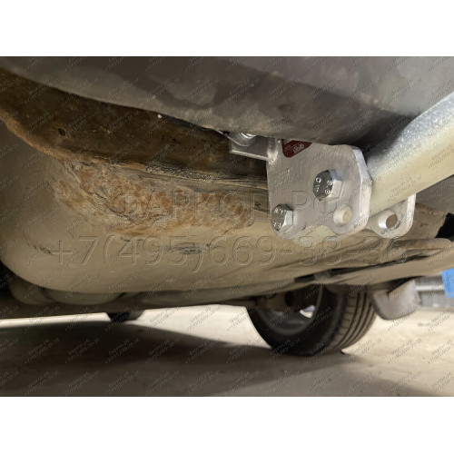 S088A GALIA Полностью оцинкованный фаркоп на Skoda Superb I 2002-2008, Volkswagen Passat B5 седан/универсал 1996-2005. Выхлопная труба с левой стороны. Подрозетник убирается за бампер. Тип шара: A. Невидимый вырез бампера. Нагрузки: 2100/85 кг, масса фарк