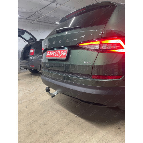 S120C GALIA Полностью оцинкованный фаркоп на Skoda Kodiaq 2WD, 4WD 2017-2023, 2023-. Тип шара: C (горизонтальный съемный). Невидимый вырез бампера. Нагрузки: 2600/140 кг, масса фаркопа 17,07 кг