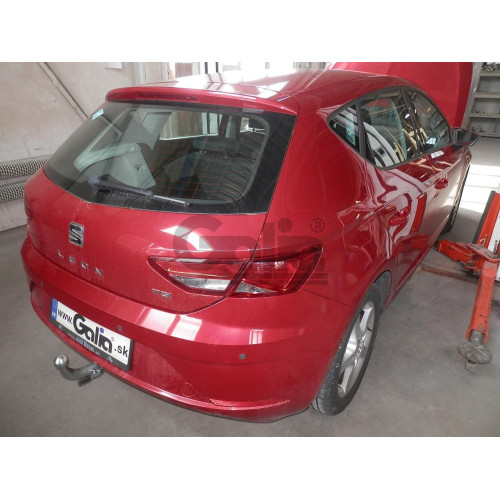 S146A GALIA Полностью оцинкованный фаркоп на SEAT Leon 2017-2020, 2020-. Подрозетник убирается за бампер. Тип шара: A. Установка без выреза бампера. Нагрузки: 2000/80 кг, масса фаркопа 13,32 кг
