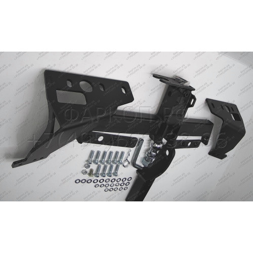 SBF-12-991122.00 PT GROUP Фаркоп на Subaru Forester 2013-2018 без подрезки бампера. Тип шара: E (легкосъемный шар под квадрат). Нагрузки: 2200/80 кг, масса фаркопа 18,7 кг (без электрики в комплекте)