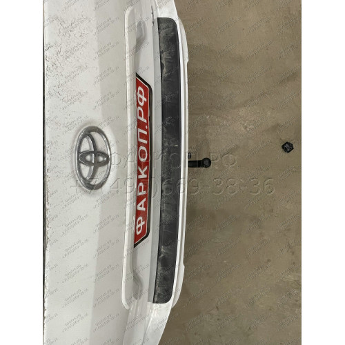 T-205 STEINHOF Фаркоп на Toyota Sienna, в т.ч.4x4 2011-2018 без подрезки бампера. Тип шара: AH (горизонтальное быстросъемное крепление шара на ключе). Нагрузки: 1800/75 кг, масса фаркопа 26,7 кг (без электрики в комплекте)