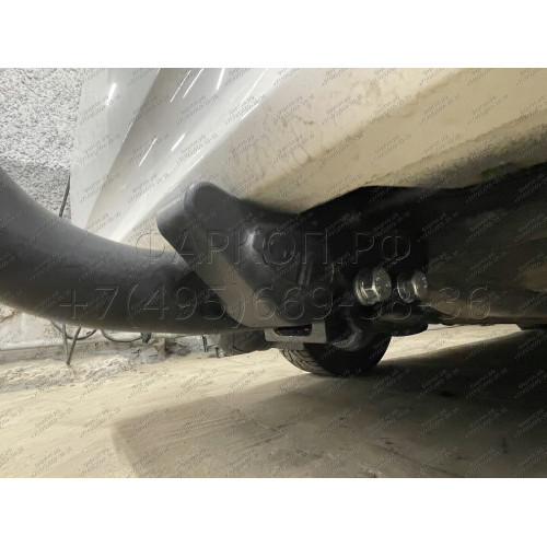 T-205 STEINHOF Фаркоп на Toyota Sienna, в т.ч.4x4 2011-2018 без подрезки бампера. Тип шара: AH (горизонтальное быстросъемное крепление шара на ключе). Нагрузки: 1800/75 кг, масса фаркопа 26,7 кг (без электрики в комплекте)