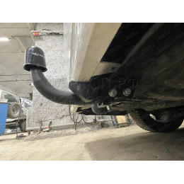 T-205 STEINHOF Фаркоп на Toyota Sienna, в т.ч.4x4 2011-2018 без подрезки бампера. Тип шара: AH (горизонтальное быстросъемное крепление шара на ключе). Нагрузки: 180
