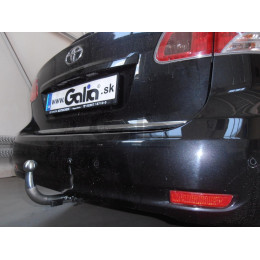 T059C GALIA Полностью оцинкованный фаркоп на Toyota Avensis седан/универсал 2009-2018. Подрозетник убирается за бампер. Тип шара: C (горизонтальный съемный)