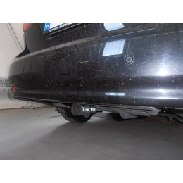 T059C GALIA Полностью оцинкованный фаркоп на Toyota Avensis седан/универсал 2009-2018. Подрозетник убирается за бампер. Тип шара: C (горизонтальный съемный)
