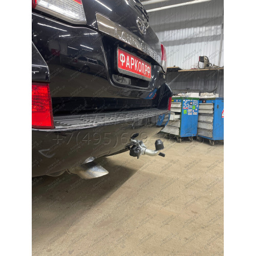 T070C GALIA Полностью оцинкованный фаркоп на Toyota Land Cruiser 200 2008-2021, Lexus LX 2008-2021. Тип шара: C (горизонтальный съемный). Невидимый вырез бампера. Нагрузки: 3500/140 кг, масса фаркопа 8,97 кг