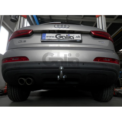 V069C GALIA Полностью оцинкованный фаркоп на Volkswagen Tiguan 2007-2016, Tiguan 2 2016-2024, Audi Q3 2011-2019, 2019-2025, SEAT Tarraco 2018-2024. Тип шара: C (горизонтальный съемный). Невидимый вырез бампера. Нагрузки: 2500/140 кг, масса фаркопа 16,2 кг