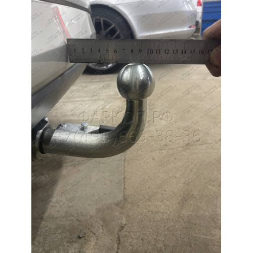 V069C GALIA Полностью оцинкованный фаркоп на Volkswagen Tiguan 2007-2016, Tiguan 2 2016-2024, Audi Q3 2011-2019, 2019-2025, SEAT Tarraco 2018-2024. Тип шара: C (горизонтальный съемный). Невидимый вырез бампера. Нагрузки: 2500/140 кг, масса фаркопа 16,2 кг