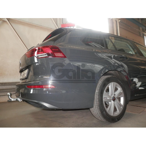 V073C GALIA Полностью оцинкованный фаркоп на Volkswagen Golf VII универсал 2WD/4WD 2013-2019. Тип шара: C (горизонтальный съемный). Без выреза бампера. Нагрузки: 2000/100 кг, масса фаркопа 13,47 кг
