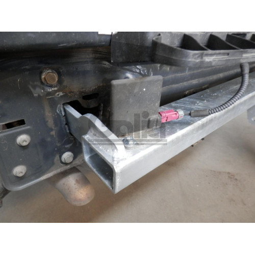 V073C GALIA Полностью оцинкованный фаркоп на Volkswagen Golf VII универсал 2WD/4WD 2013-2019. Тип шара: C (горизонтальный съемный). Без выреза бампера. Нагрузки: 2000/100 кг, масса фаркопа 13,47 кг
