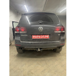 V124-A Лидер-плюс ТСУ для Volkswagen Touareg 2002-2010 (требуется вырез в бампере), Volkswagen Touareg 2010-2018, Audi Q7 2007-2015 (без выреза бампера). Нагрузки: 1500/75 кг, масса фа