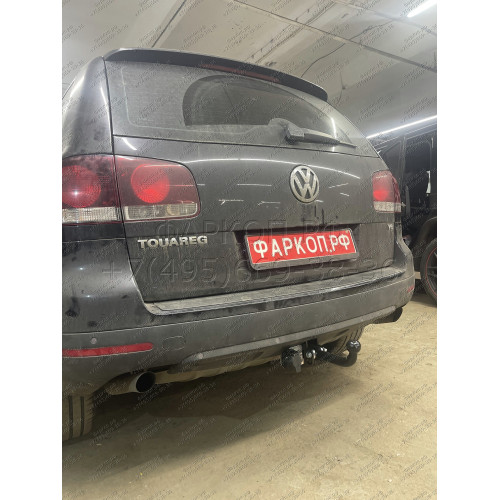 V124-A Лидер-плюс ТСУ для Volkswagen Touareg 2002-2010 (требуется вырез в бампере), Volkswagen Touareg 2010-2018, Audi Q7 2007-2015 (без выреза бампера). Нагрузки: 1500/75 кг, масса фаркопа 14,52 кг (без электрики в комплекте)